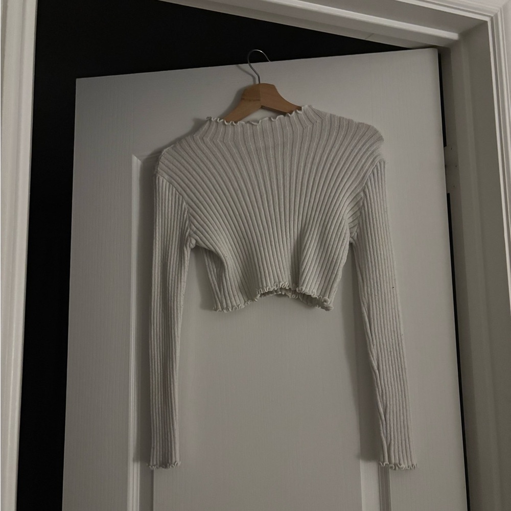 SHEIN Ribbed Gray Cropped Sweatshirt